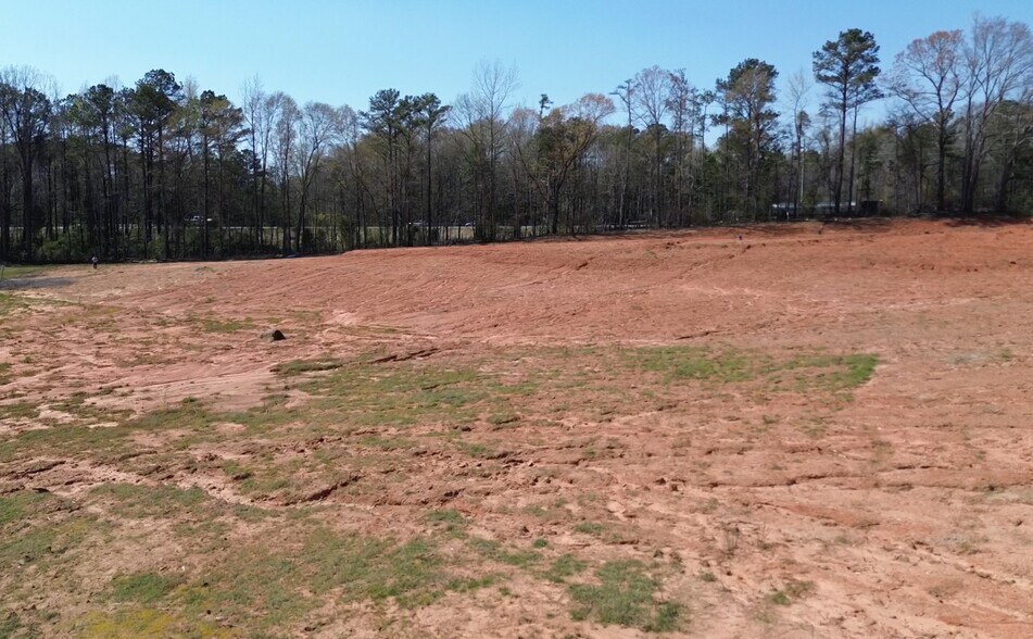 More Photos Of 1550 Uniroyal rd, Opelika Land For Sale