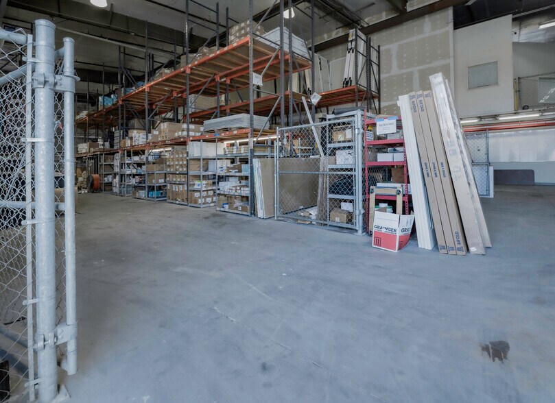 More Photos Of 4677 118th Ave N, Clearwater Manufacturing For Sale