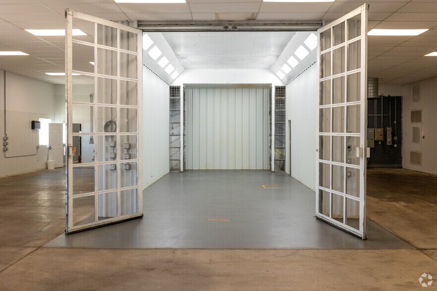 More Photos Of 12555 Energy Rd, Fort Morgan Manufacturing For Lease