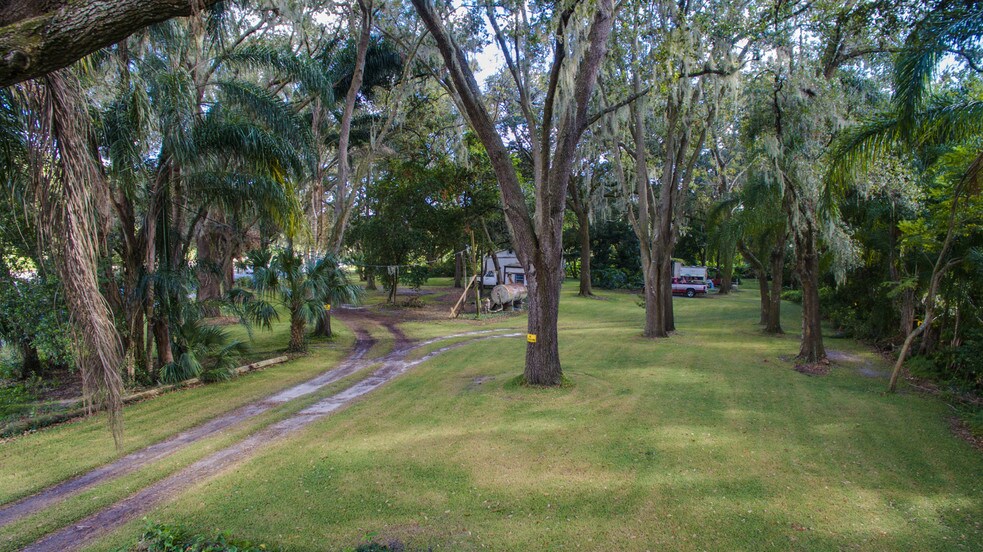 More Photos Of 16370 N Nebraska Ave, Lutz Land For Sale