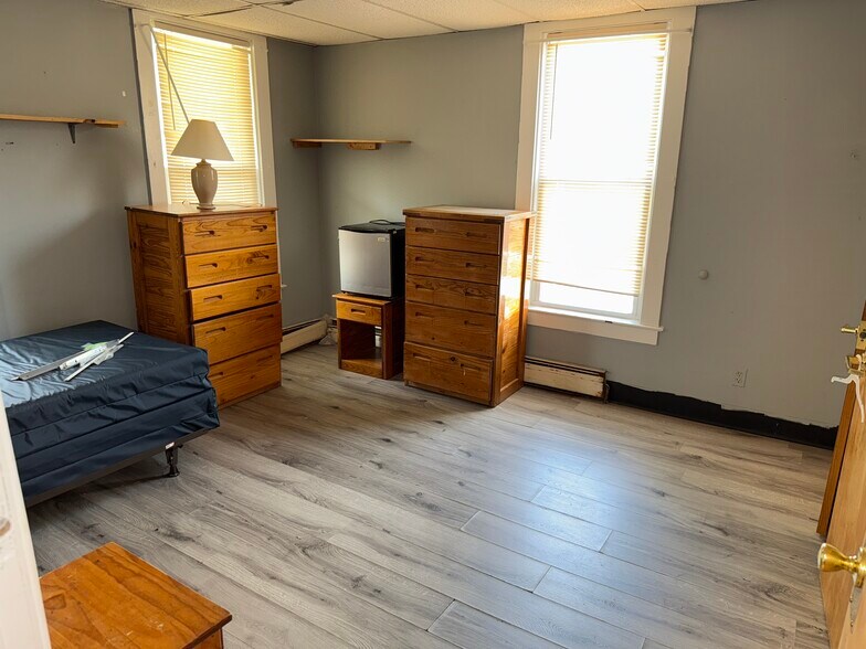 More Photos Of 57-59 Sharp St, Haverstraw Office For Sale