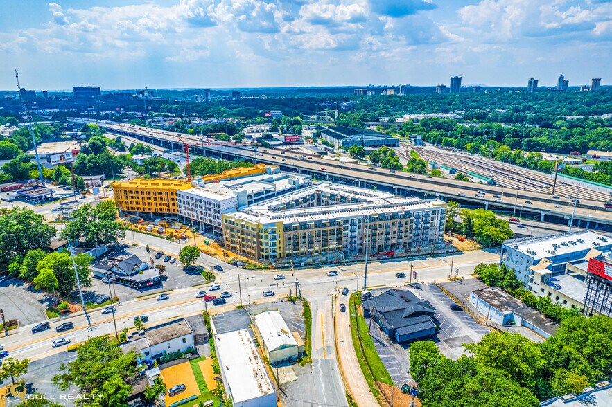 More Photos Of 2087 NE Piedmont Rd, Atlanta Freestanding For Sale