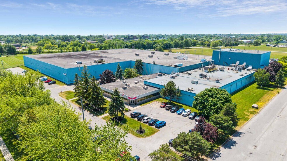 More Photos Of 751 D'arcy St, Cobourg Food Processing For Sale