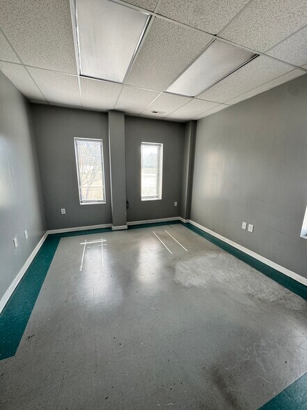 More Photos Of 1143 Airport Rd, Shelby Industrial For Lease