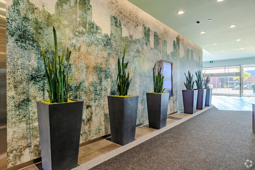 More Photos Of 600 Cochrane Dr, Markham Office For Sale