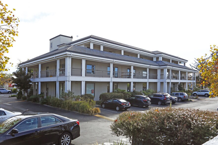 More Photos Of 2121 41st Ave, Capitola Office For Lease