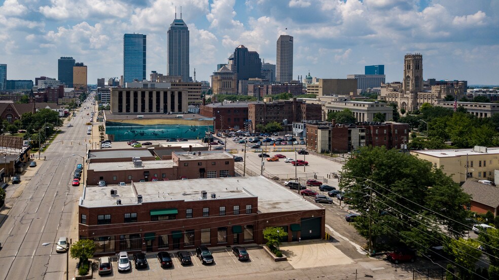 More Photos Of 838 N Delaware St, Indianapolis Unknown For Lease