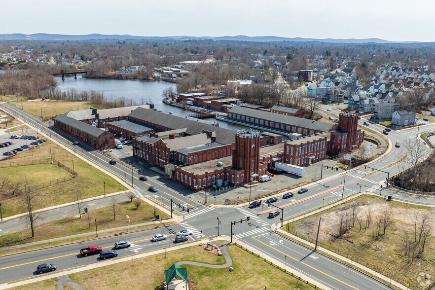 More Photos Of 1 Allen St, Springfield Manufacturing For Sale