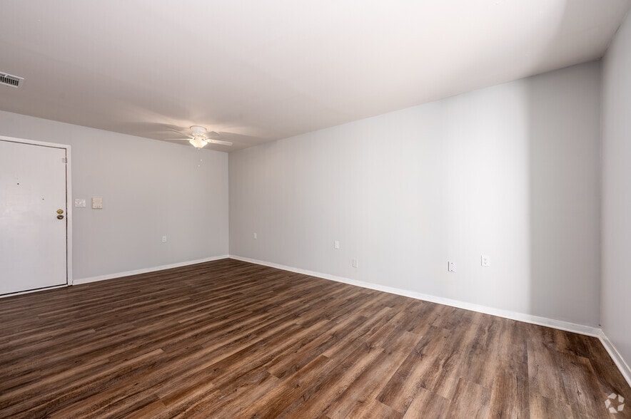 More Photos Of 510 Elk Dr, Kokomo Apartments For Sale