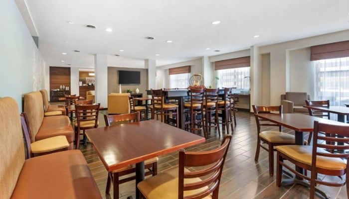 More Photos Of 13320 Ali Ghan Rd NE, Cumberland Hotel For Sale