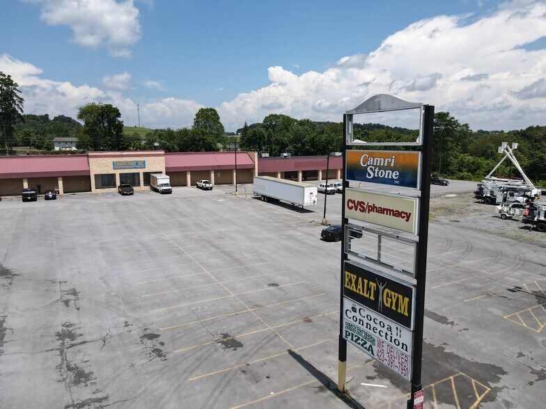 More Photos Of 5674 Highway 11 E, Piney Flats Unknown For Lease