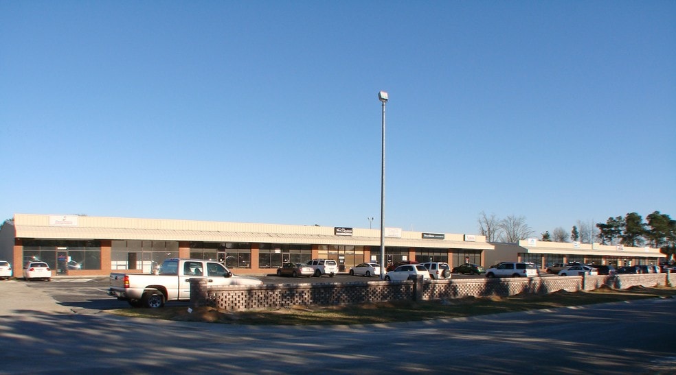 More Photos Of 3203 W Palmetto St, Florence Storefront Retail Office For Lease