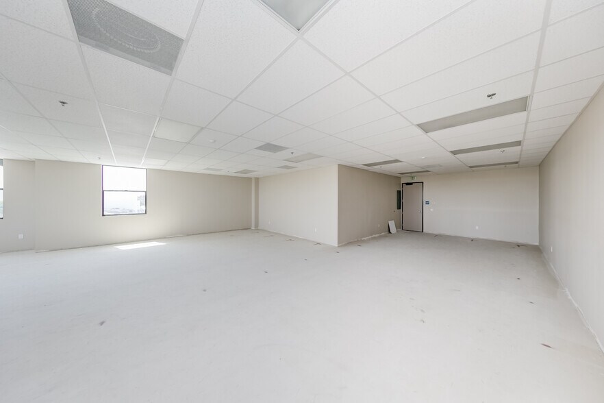 More Photos Of 1320 E Las Tunas Dr, San Gabriel Medical For Lease