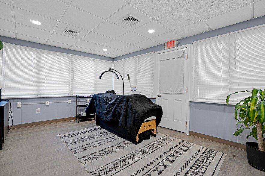 More Photos Of 307 Oak Tree Ave, South Plainfield Storefront Retail Office For Sale