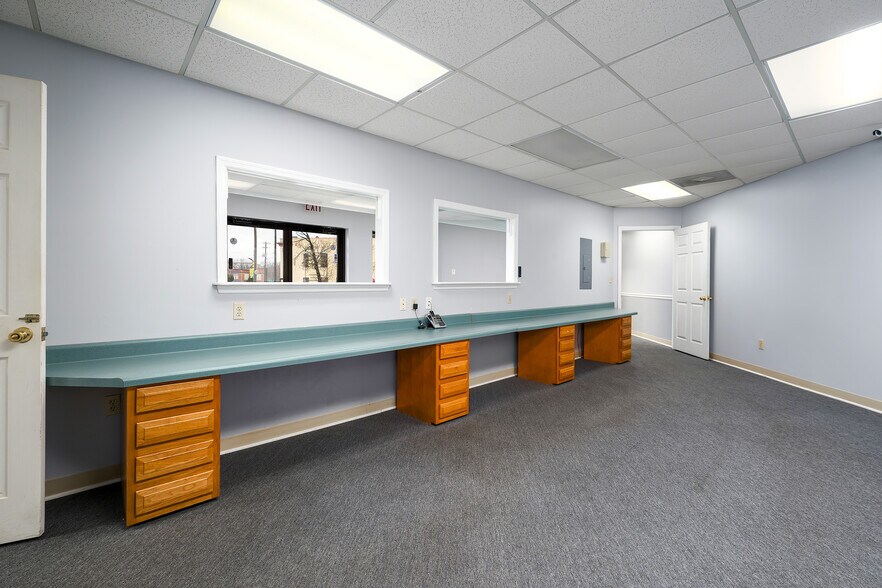 More Photos Of 5547 1st Ave N, Birmingham Freestanding For Sale