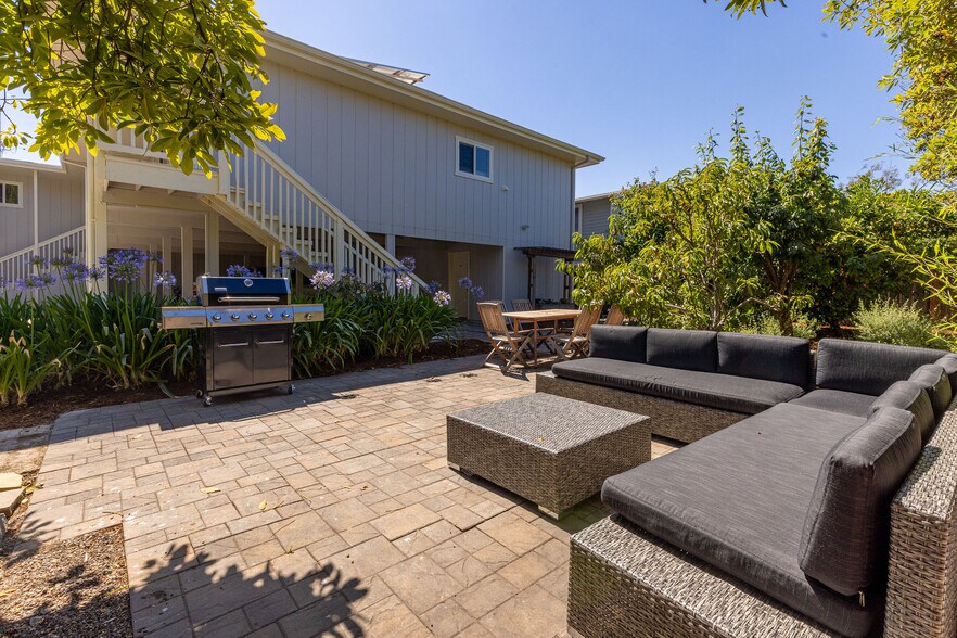 More Photos Of 214 S Branciforte Ave, Santa Cruz Apartments For Sale