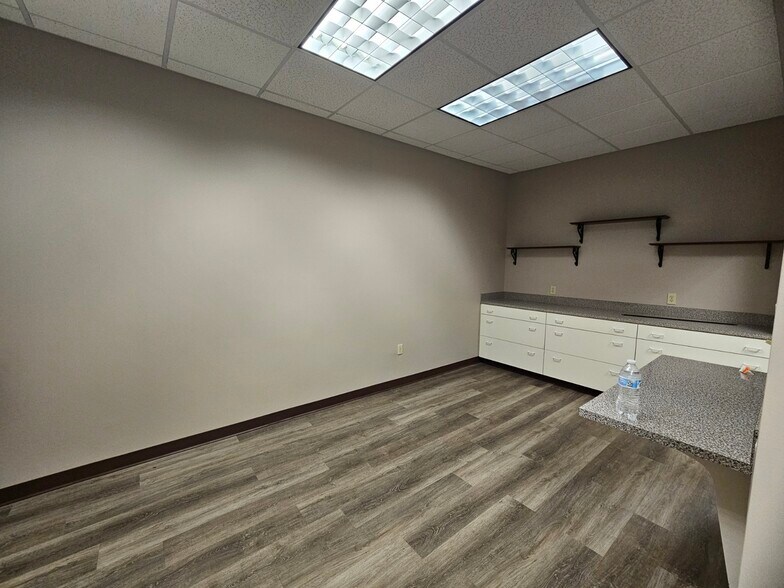 More Photos Of 470-479 Jeffers St, Dubois Office For Lease