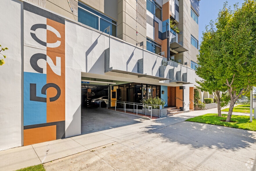 More Photos Of 520 S Sepulveda Blvd, Los Angeles Office For Lease
