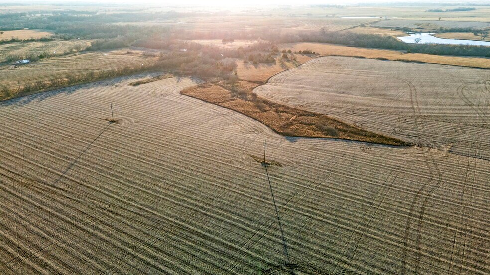 More Photos Of 00000 Docking Rd, Burlingame Land For Sale