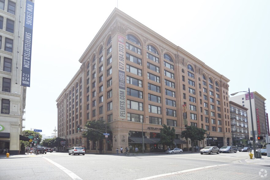 More Photos Of 610 S Main St, Los Angeles Apartments For Lease