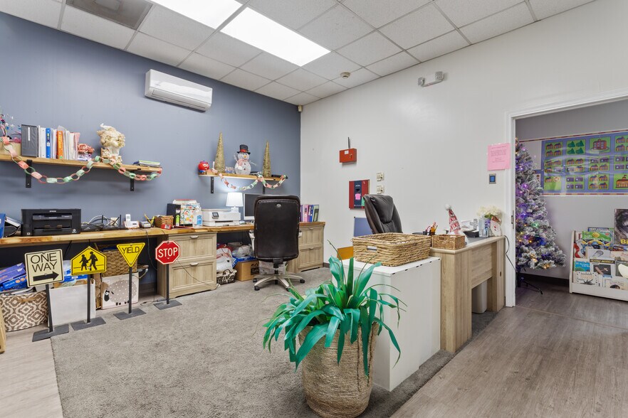 More Photos Of 11376 Three Rivers Rd, Gulfport Daycare Center For Sale