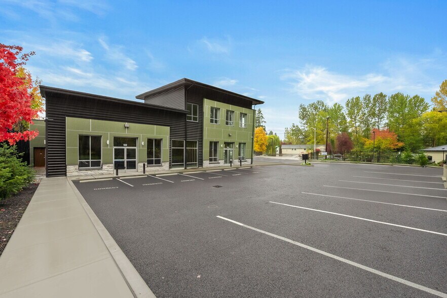 More Photos Of 12828 SE Kent Kangley Rd, Kent Storefront Retail Office For Lease