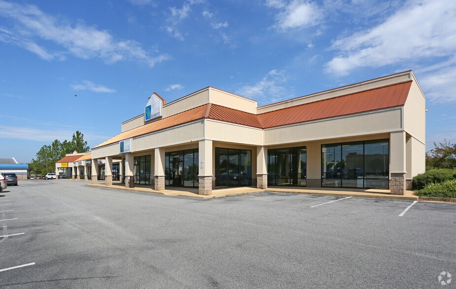 More Photos Of 1017-1029 N Westover Blvd, Albany Unknown For Lease