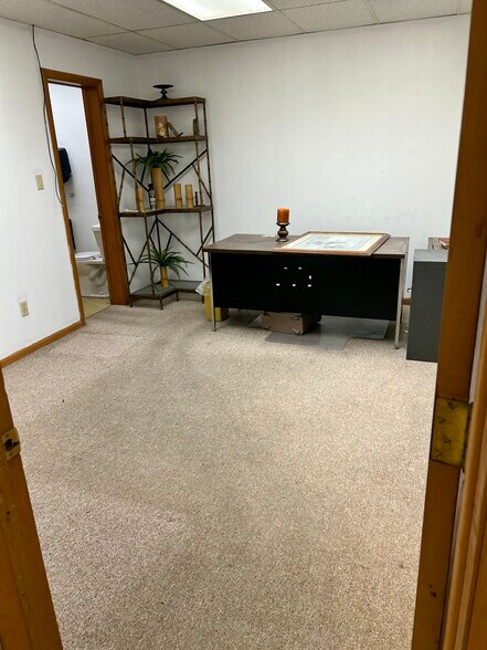 More Photos Of 949 E Livingston Ave, Columbus Daycare Center For Lease