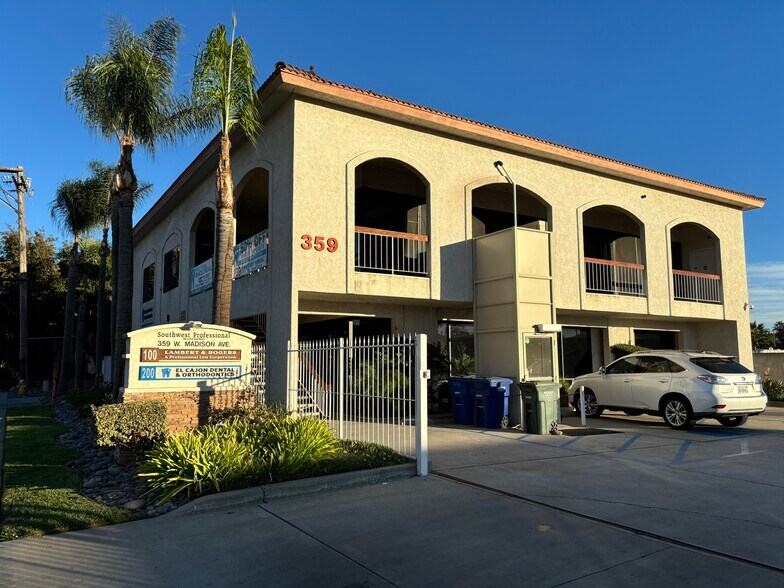 More Photos Of 359 W Madison Ave, El Cajon Medical For Lease