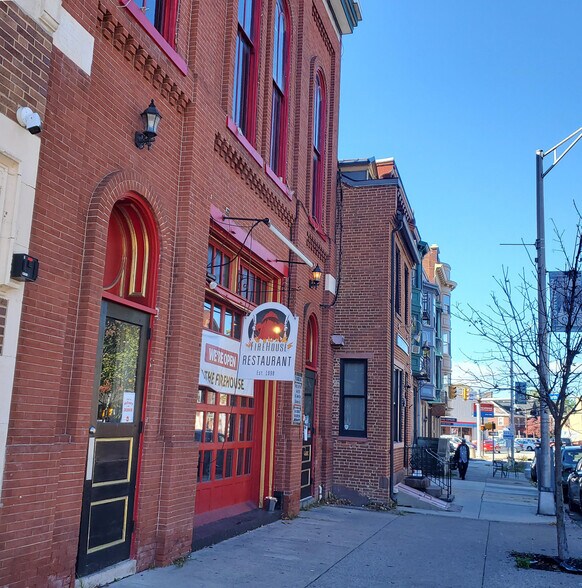 Primary Photo Of 606 N 2nd St, Harrisburg Restaurant For Sale