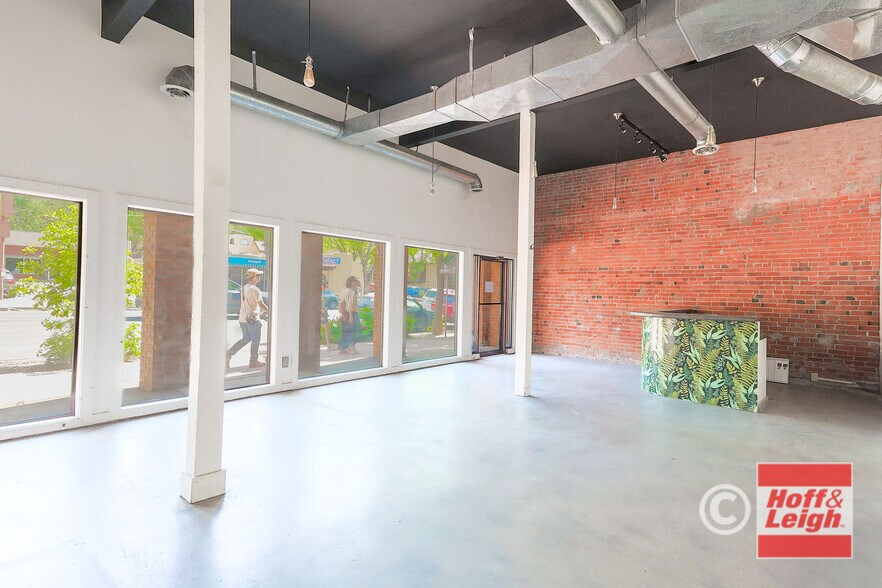 More Photos Of 2627 W Colorado Ave, Colorado Springs General Retail For Sale