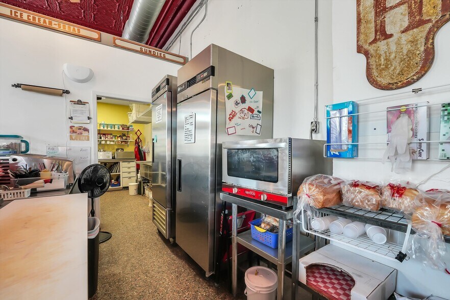 More Photos Of 100 W 4th St, Hobart Restaurant For Sale