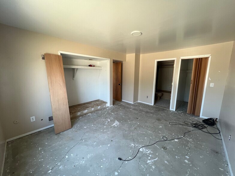 More Photos Of 18401 Joy Rd, Detroit Apartments For Sale