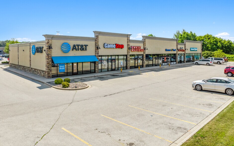 More Photos Of 2910 Roosevelt Rd, Marinette Unknown For Lease