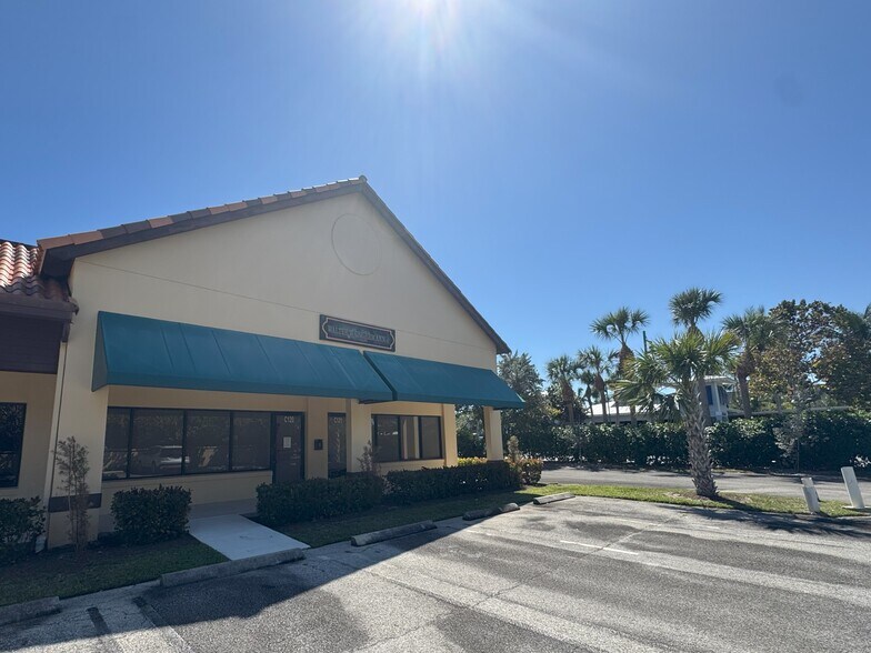 More Photos Of 725 N Hwy A1A, Jupiter Medical For Sale