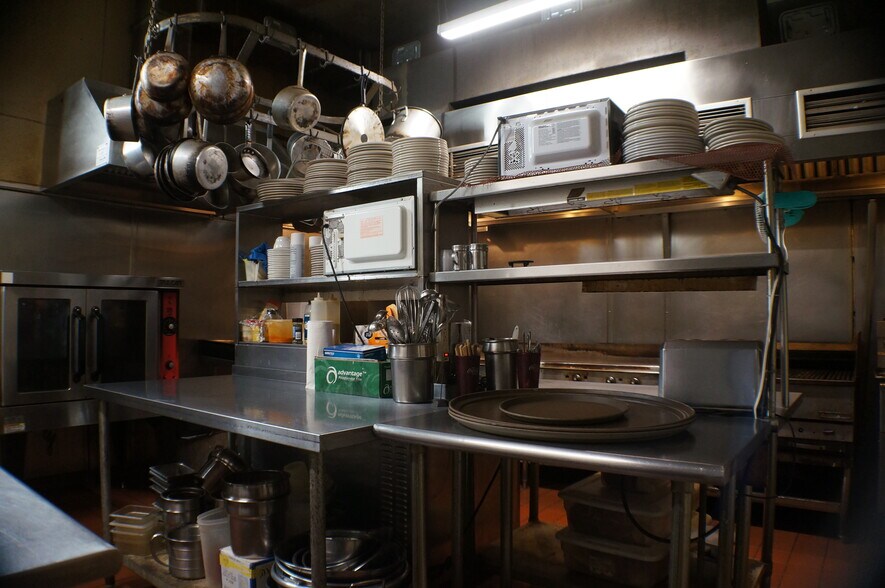 More Photos Of 5-7 S 6th St, New Bedford Restaurant For Sale