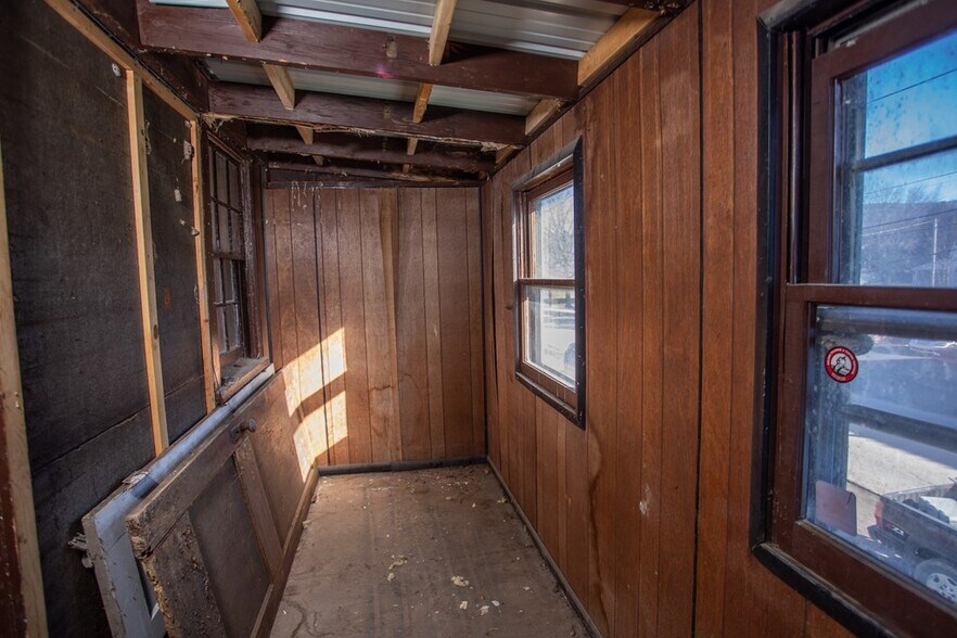 More Photos Of 11 E Hill Rd, Covington Apartments For Sale