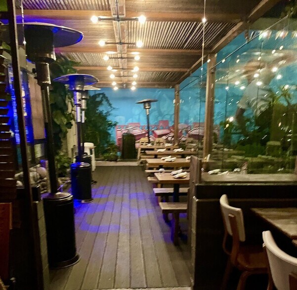 More Photos Of 450 Main St, El Segundo Restaurant For Lease