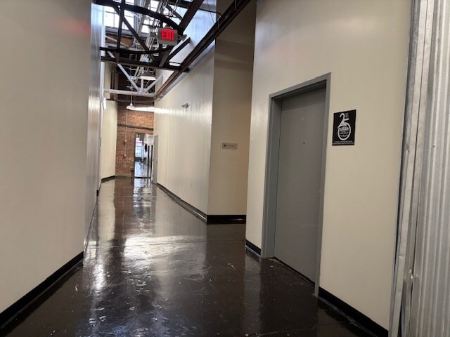 More Photos Of 887 W Marietta St NW, Atlanta Loft Creative Space For Lease