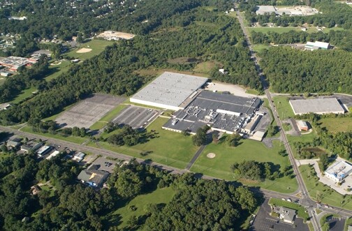 More Photos Of 400 N Woodbury Rd, Pitman Manufacturing For Sale