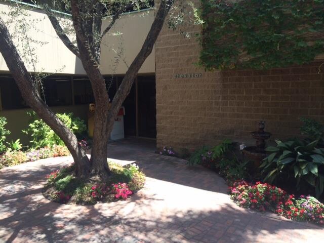 More Photos Of 12650 Riverside Dr, Valley Village Loft Creative Space For Lease