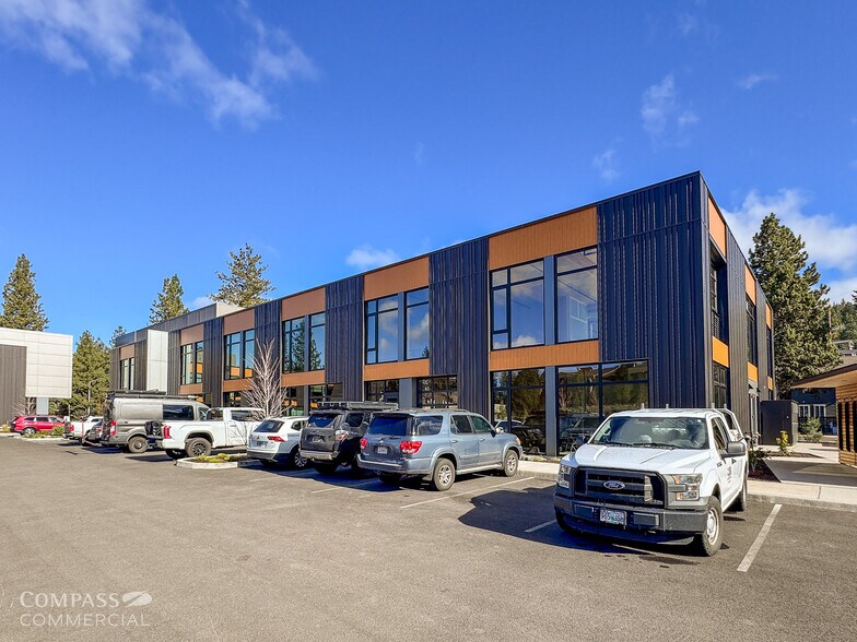 More Photos Of NW Shevlin Park Rd & Crossing Dr, Bend Unknown For Lease