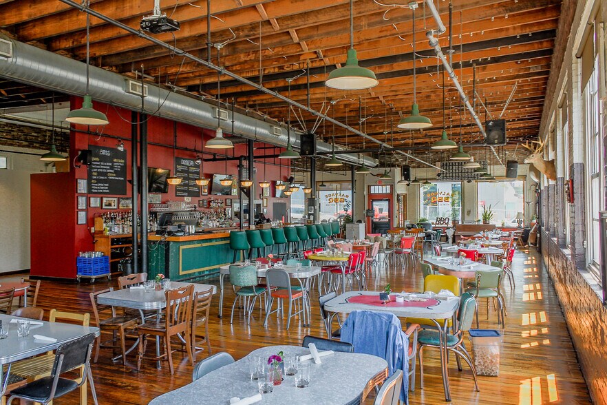 More Photos Of 919 Congress St, Portland Restaurant For Lease