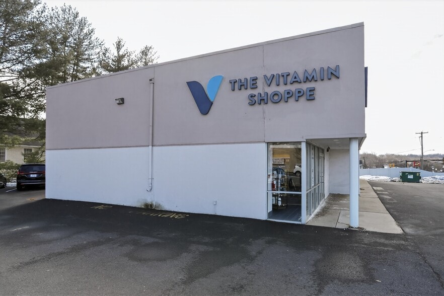 More Photos Of 1817 Old York Rd, Abington Township Freestanding For Sale