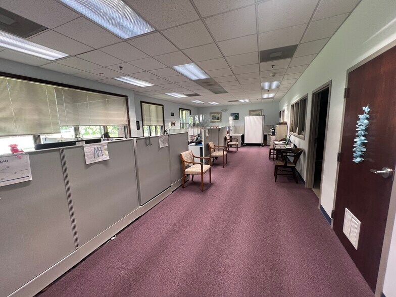 More Photos Of 59 General Warren Blvd, Malvern Medical For Lease