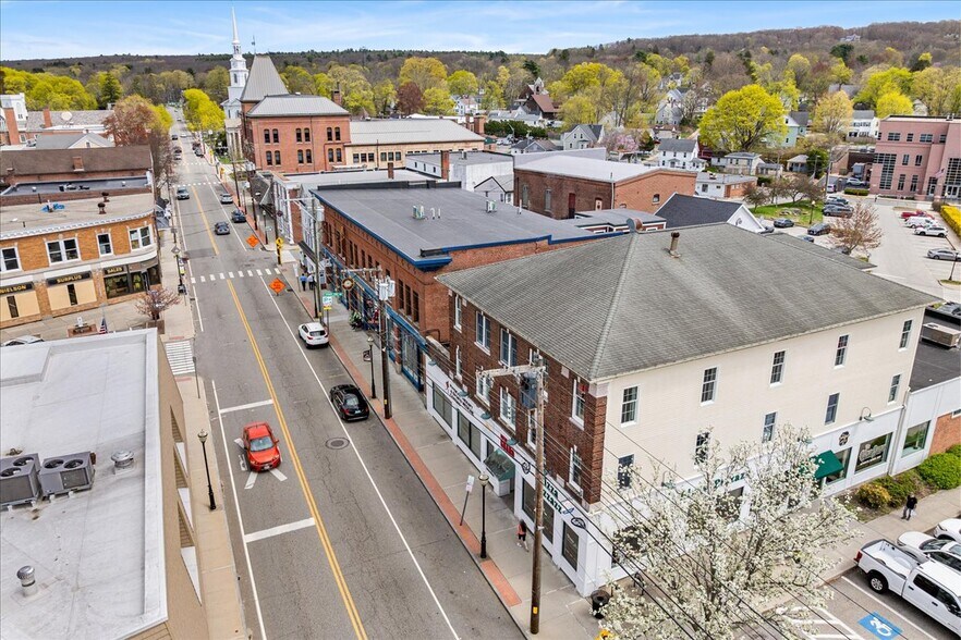 More Photos Of 21 Furnace St, Danielson Storefront For Lease
