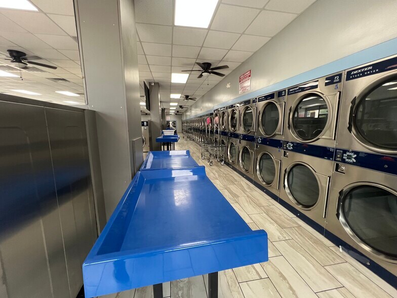 More Photos Of 705 N Alexander Dr, Baytown Freestanding For Sale