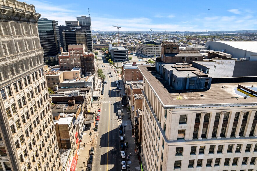 More Photos Of 196-198 Market St, Newark Apartments For Lease
