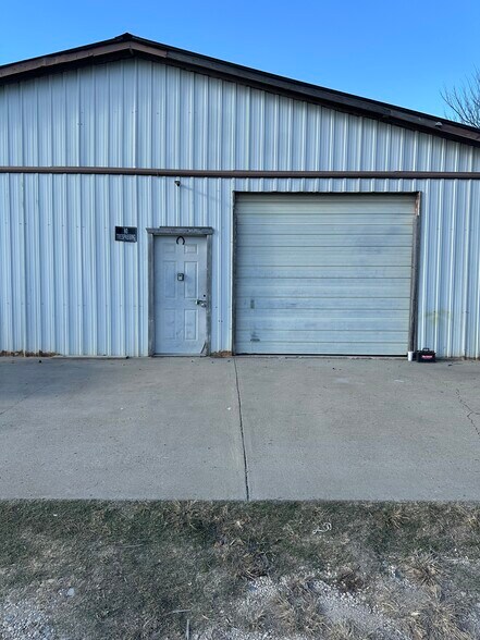 More Photos Of 201 Italy Ave, Bardwell Industrial For Sale