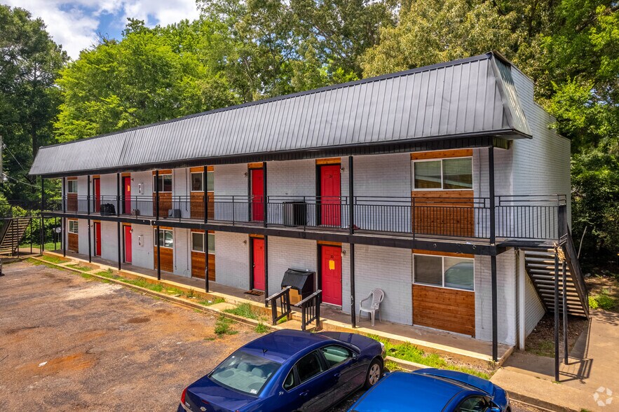 Primary Photo Of 429 Johnson St, Longview Apartments For Sale